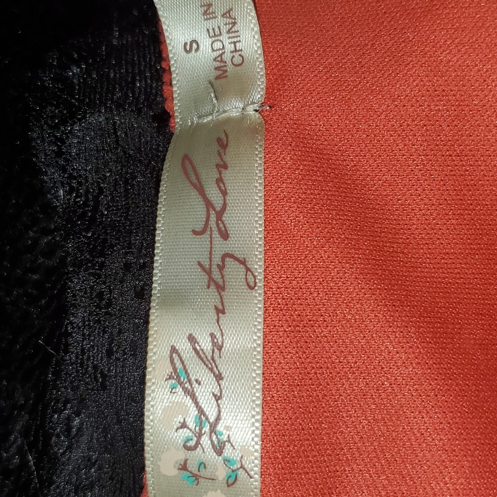 Dress - Picture 6 of 6